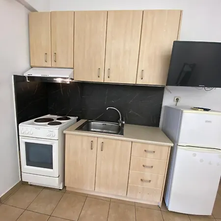Central Appartment3 With Parking Larissa Exterior photo